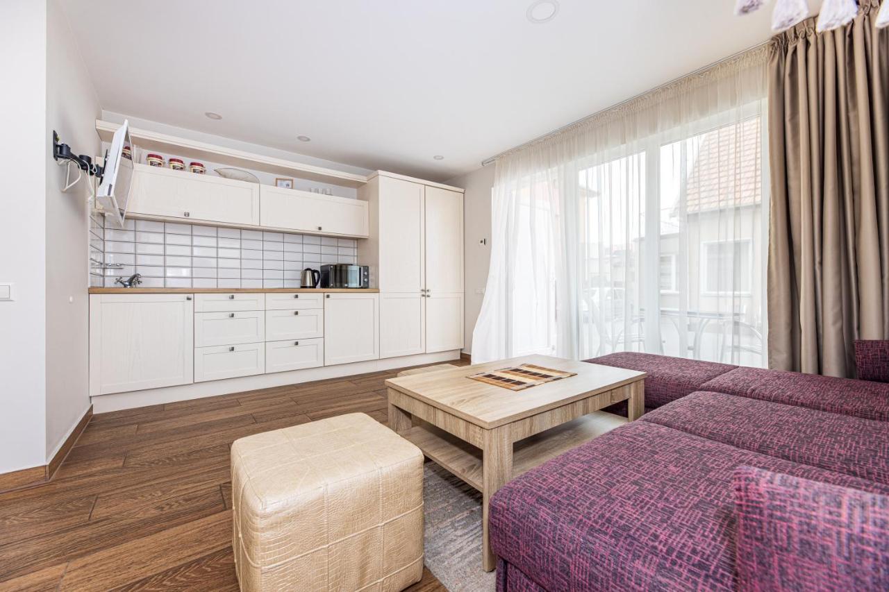 Appartamento Palanga Deluxe Esterno foto